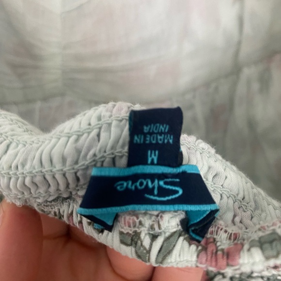 Red Plunge Puff Sleeve Sundress for a Night Out - Picture 3 of 3